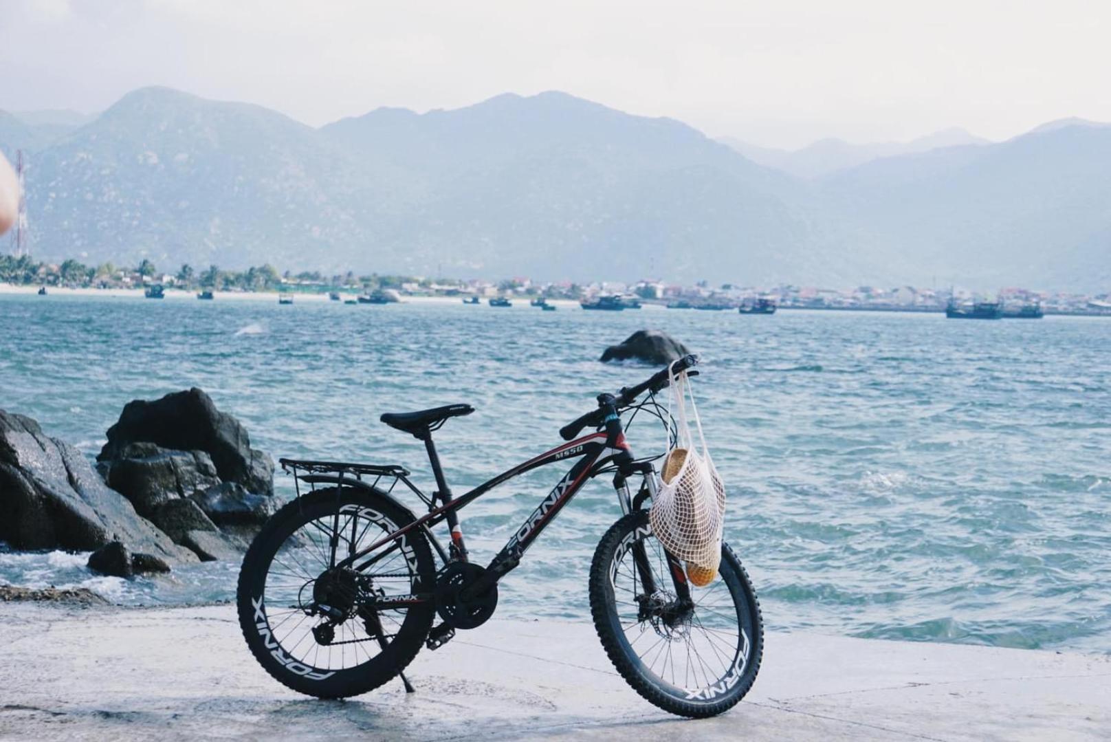 Hon Co Resort - Ca Na Thôn Lạc Nghiệp Kültér fotó